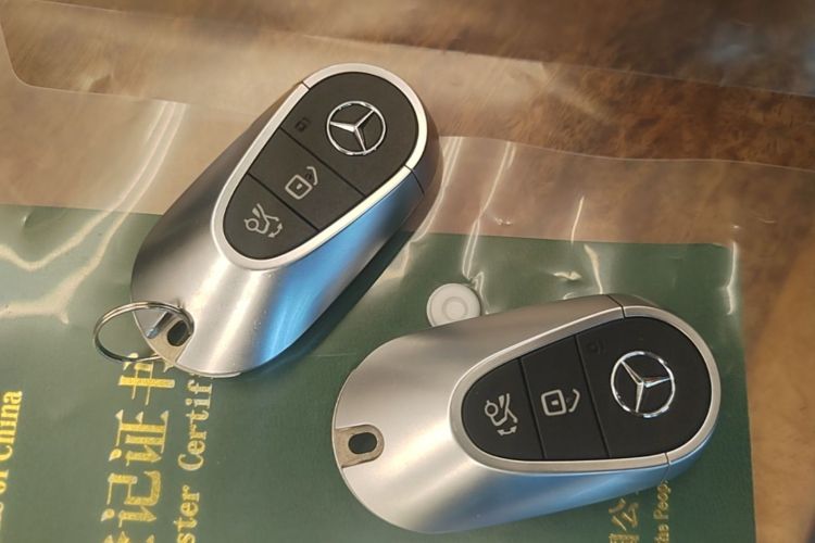 Used Mercedes-Benz C-Class New Energy 2023 C 350 eL Vehicle Key