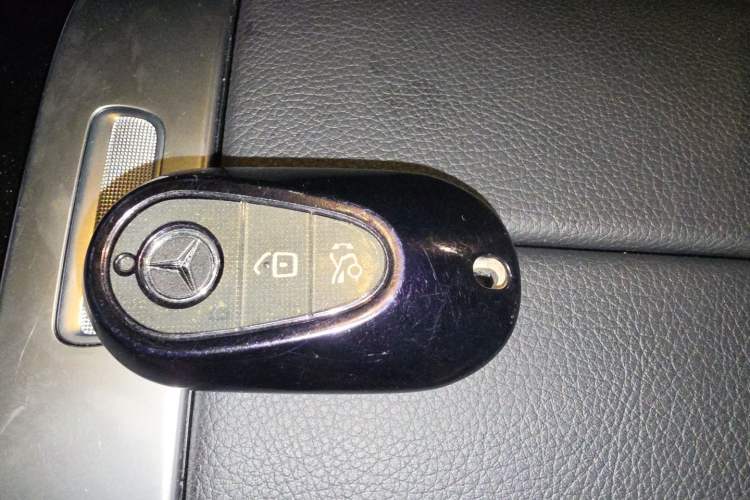 Used Mercedes-Benz C-Class New Energy 2023 C 350 eL Vehicle Key