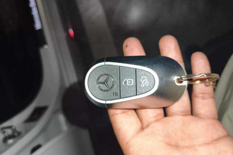 Used Mercedes-Benz C-Class New Energy 2023 C 350 eL Vehicle Key