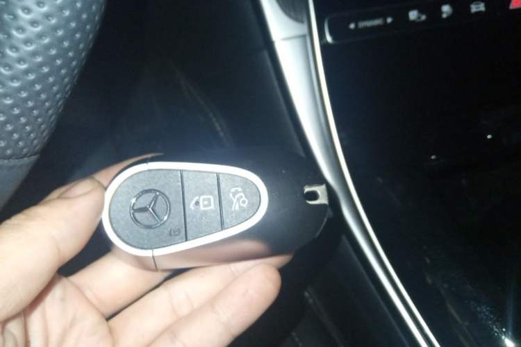 Used Mercedes-Benz C-Class New Energy 2023 Facelift C 350 eL Vehicle Key