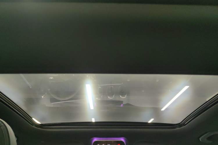 Used Mercedes-Benz C-Class New Energy 2024 C 350 eL Headliner