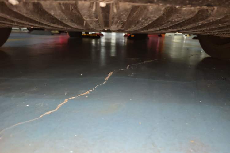 Used Mercedes-Benz C-Class New Energy 2024 C 350 eL Chassis Front