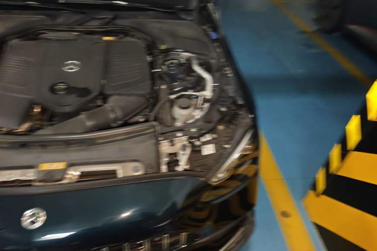 Used Mercedes-Benz C-Class New Energy 2024 C 350 eL Engine Bay Left