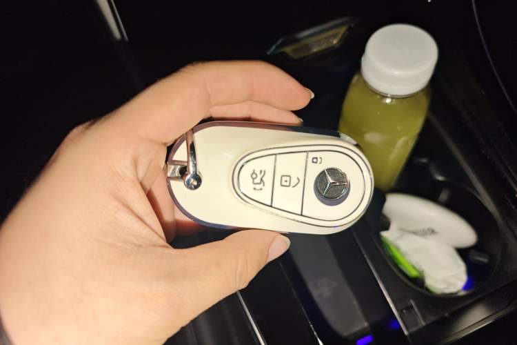 Used Mercedes-Benz C-Class New Energy 2024 C 350 eL Vehicle Key