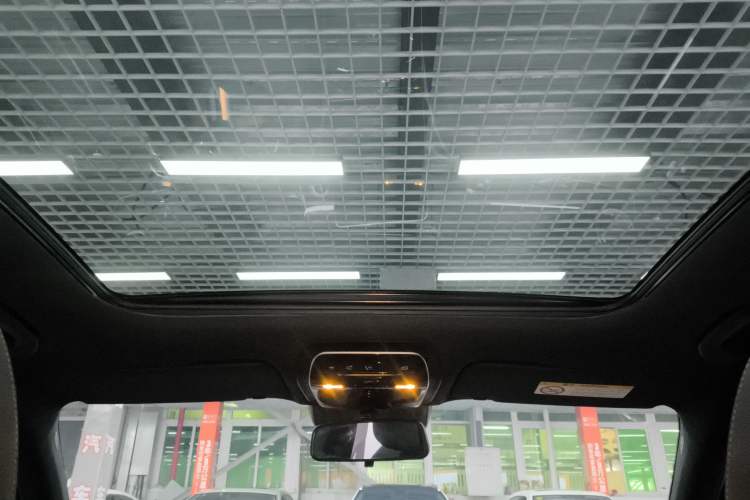Used Mercedes-Benz C-Class New Energy 2024 Revised Version C 350 eL Headliner