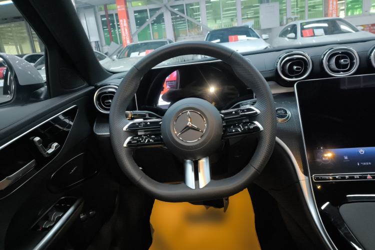 Used Mercedes-Benz C-Class New Energy 2024 Revised Version C 350 eL Steering Wheel