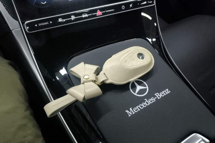 Used Mercedes-Benz C-Class New Energy 2024 Revised Version C 350 eL Vehicle Key