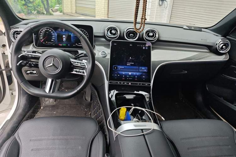 Used Mercedes-Benz C-Class New Energy 2024 Revised Version C 350 eL Center Console