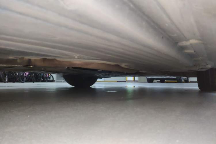 Used Mercedes-Benz C-Class New Energy 2024 C 350 eL Chassis Front Right