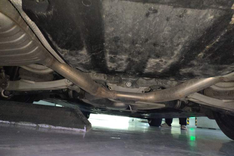 Used Mercedes-Benz C-Class New Energy 2024 C 350 eL Chassis Rear