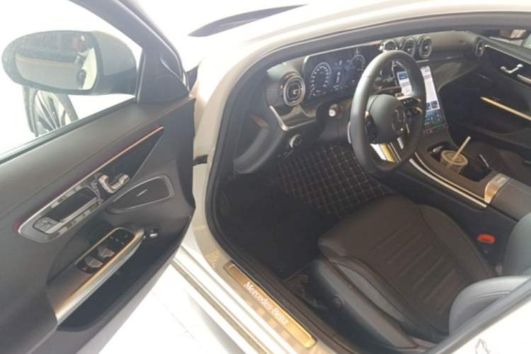 Used Mercedes-Benz C-Class New Energy 2024 C 350 eL Driver Seat