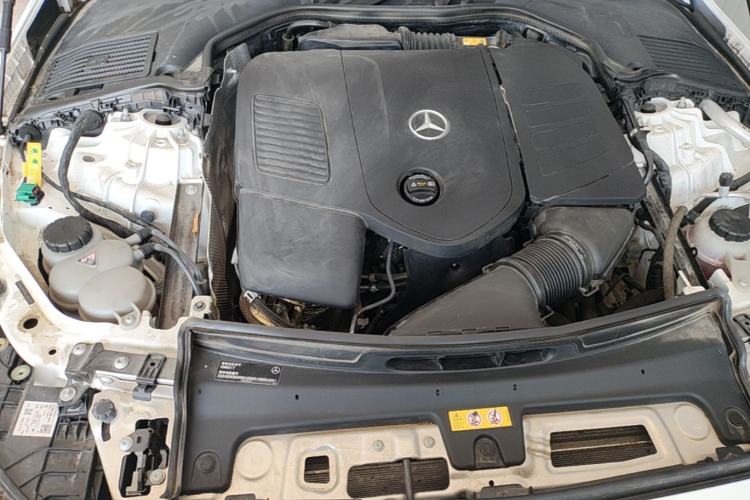 Used Mercedes-Benz C-Class New Energy 2024 Revised Version C 350 eL Engine Bay