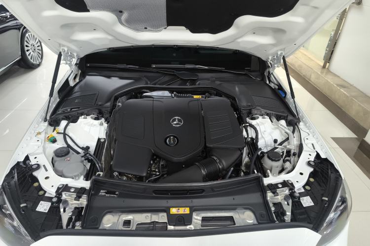 Used Mercedes-Benz C-Class New Energy 2024 Facelift C 350 eL Engine Bay