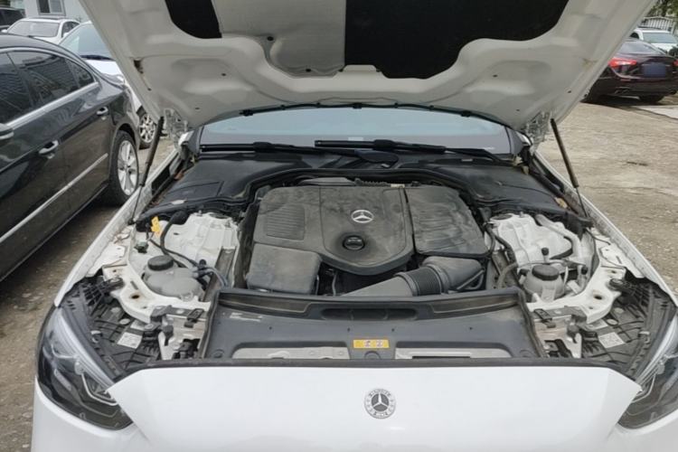 Used Mercedes-Benz C-Class New Energy 2024 Revised Version C 350 eL Engine Bay