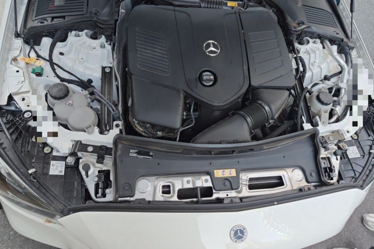 Used Mercedes-Benz C-Class New Energy 2024 C 350 eL Engine Bay