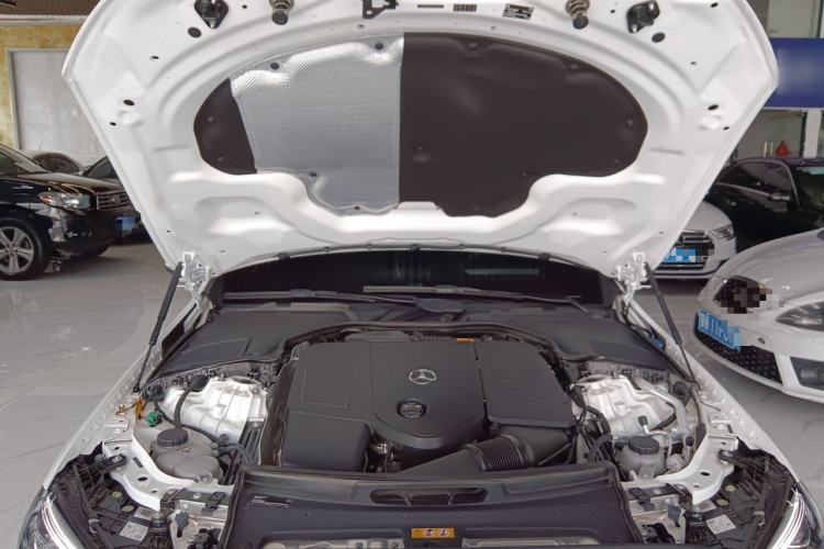 Used Mercedes-Benz C-Class New Energy 2024 Revised Version C 350 eL Engine Bay
