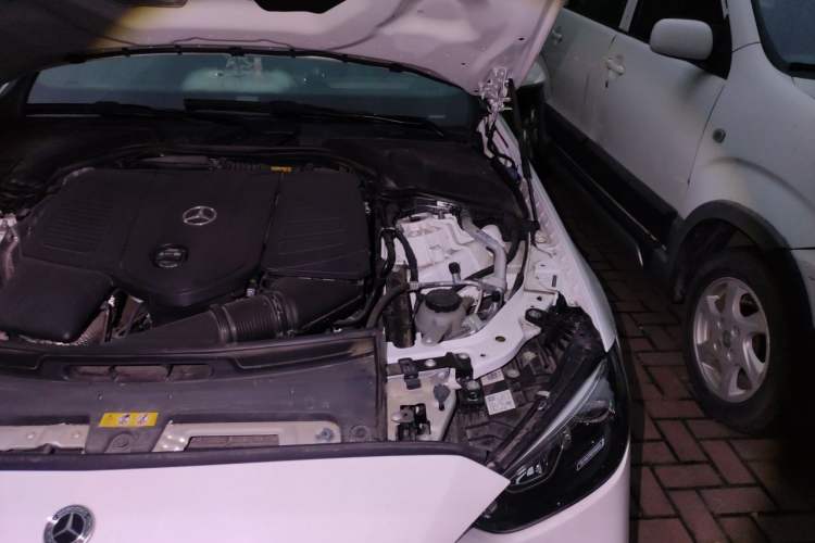Used Mercedes-Benz C-Class New Energy 2024 C 350 eL Engine Bay Left