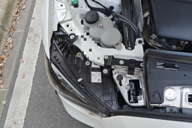 Used Mercedes-Benz C-Class New Energy 2024 C 350 eL Engine Bay Right