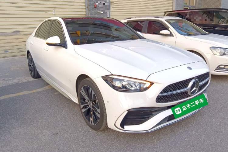 Used Mercedes-Benz C-Class New Energy 2024 Revised Version C 350 eL Front Right 45 Deg
