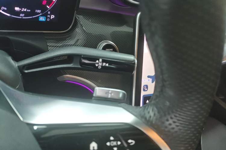 Used Mercedes-Benz C-Class New Energy 2024 Facelift C 350 eL Gear Lever