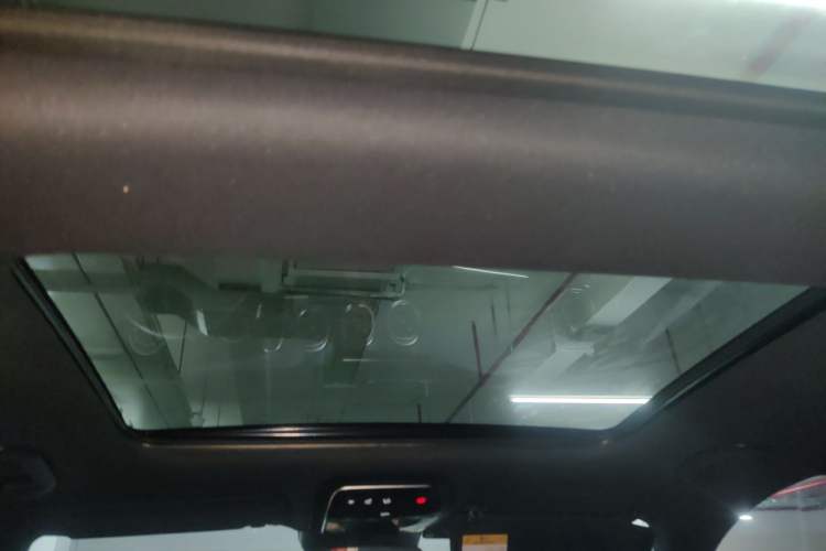 Used Mercedes-Benz C-Class New Energy 2024 C 350 eL Headliner