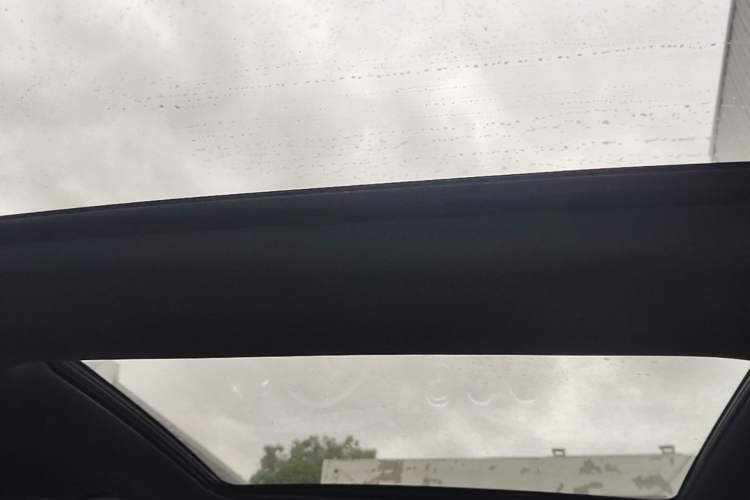 Used Mercedes-Benz C-Class New Energy 2024 C 350 eL Headliner