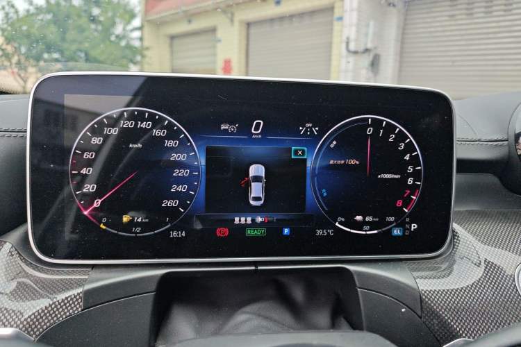Used Mercedes-Benz C-Class New Energy 2024 Revised Version C 350 eL Instrument Cluster