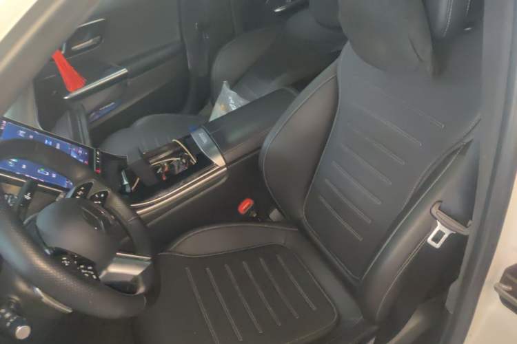 Used Mercedes-Benz C-Class New Energy 2024 C 350 eL Left Front Seat