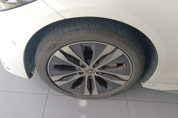 Used Mercedes-Benz C-Class New Energy 2024 C 350 eL Left Front Wheel Hub