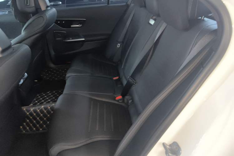 Used Mercedes-Benz C-Class New Energy 2024 Facelift C 350 eL Left Rear Seat