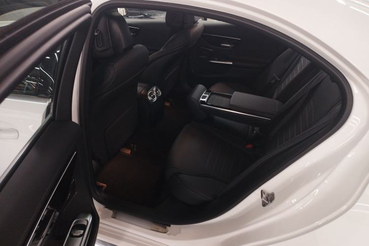 Used Mercedes-Benz C-Class New Energy 2024 C 350 eL Left Rear Seat