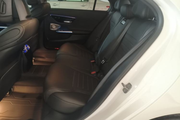 Used Mercedes-Benz C-Class New Energy 2024 C 350 eL Left Rear Seat