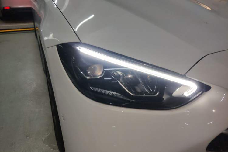 Used Mercedes-Benz C-Class New Energy 2024 C 350 eL Right Front Headlight