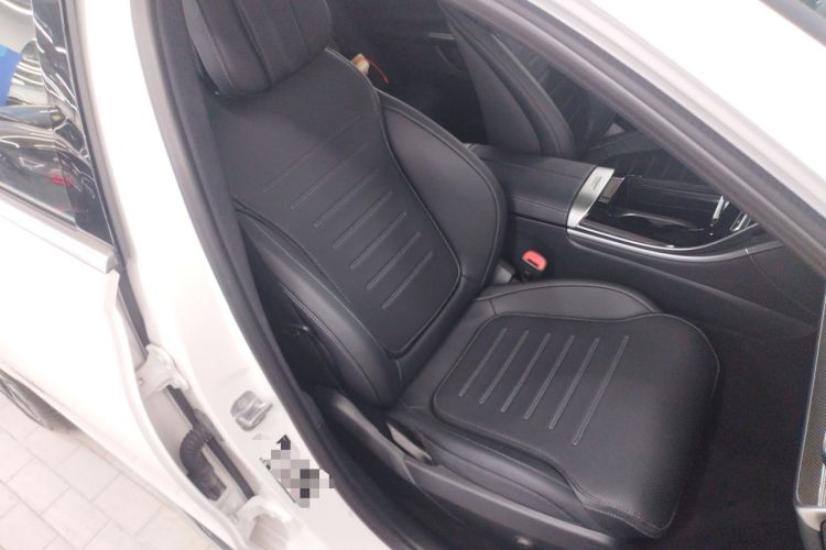 Used Mercedes-Benz C-Class New Energy 2024 C 350 eL Right Front Seat