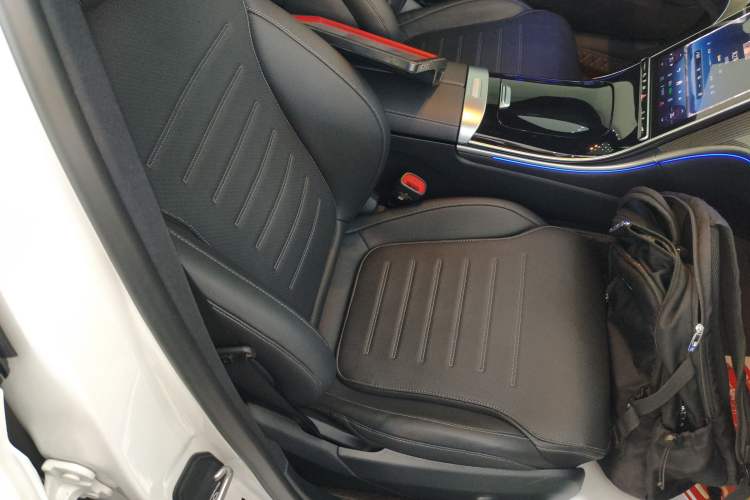 Used Mercedes-Benz C-Class New Energy 2024 Second Facelift C 350 eL Right Front Seat