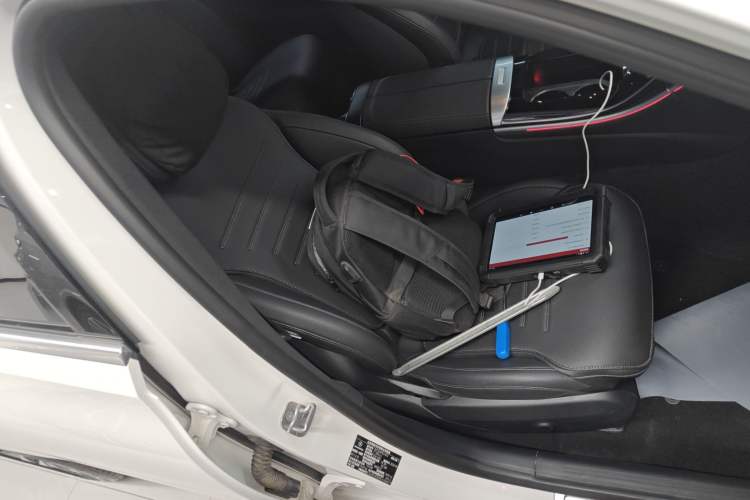Used Mercedes-Benz C-Class New Energy 2024 Facelift C 350 eL Right Front Seat