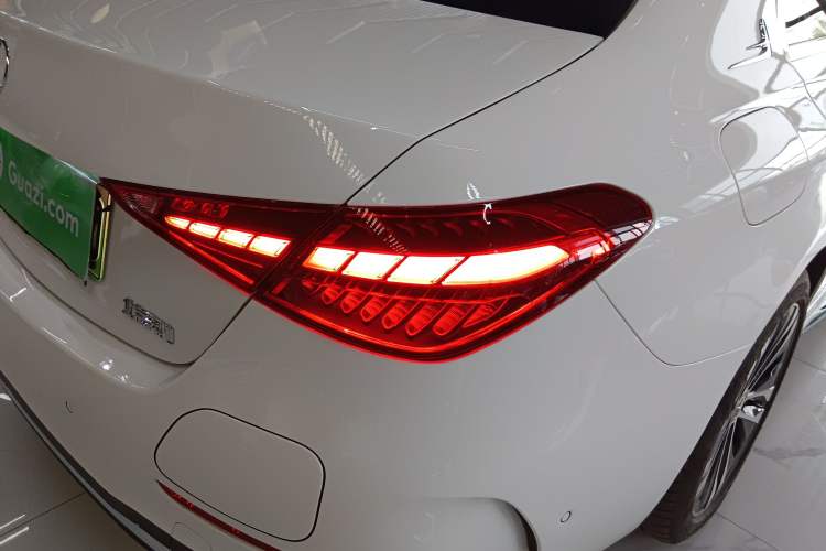 Used Mercedes-Benz C-Class New Energy 2024 Revised Version C 350 eL Right Rear Taillight