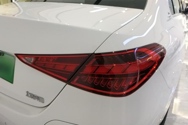 Used Mercedes-Benz C-Class New Energy 2024 Revised Version C 350 eL Right Rear Taillight