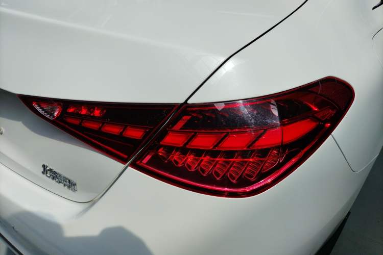 Used Mercedes-Benz C-Class New Energy 2024 C 350 eL Right Rear Taillight