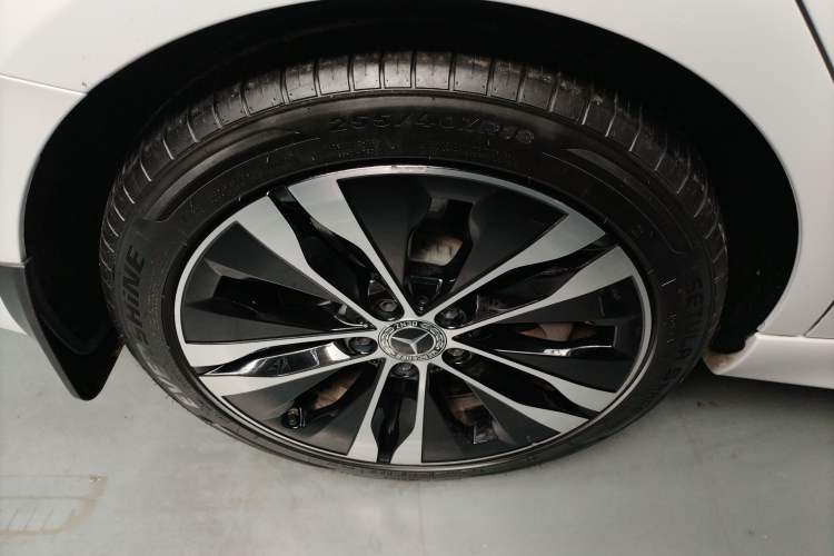 Used Mercedes-Benz C-Class New Energy 2024 C 350 eL Right Rear Wheel Hub
