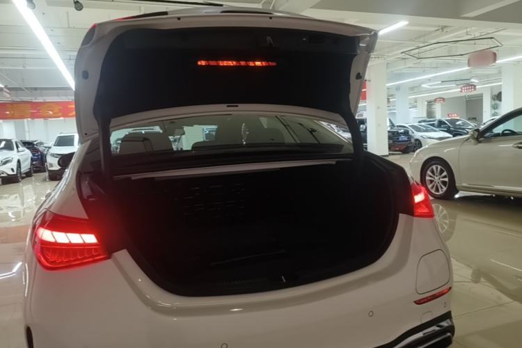 Used Mercedes-Benz C-Class New Energy 2024 C 350 eL Trunk