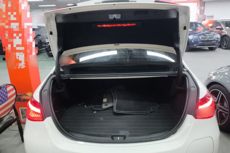Used Mercedes-Benz C-Class New Energy 2024 Revised Version C 350 eL Trunk