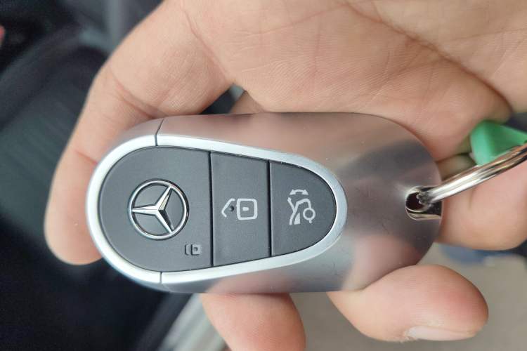 Used Mercedes-Benz C-Class New Energy 2024 Revised Version C 350 eL Vehicle Key