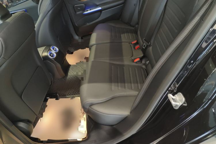 Used Mercedes-Benz C-Class New Energy 2025 C 350 eL Left Rear Seat