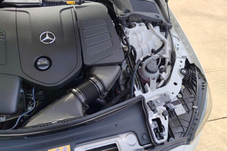 Used Mercedes-Benz C-Class New Energy 2025 C 350 eL Engine Bay Left