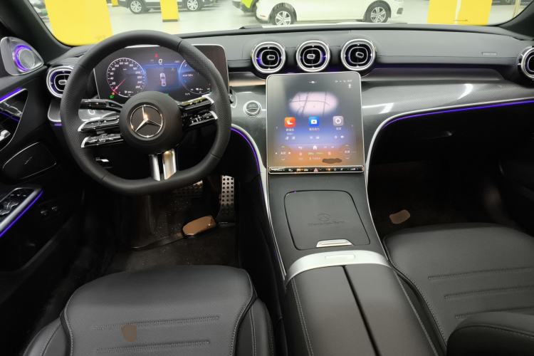 Used Mercedes-Benz C-Class New Energy 2025-Year Facelifted C 350 eL Center Console