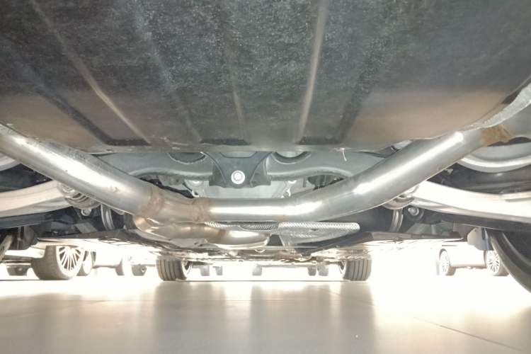 Used Mercedes-Benz C-Class New Energy 2025 C 350 eL Chassis Rear