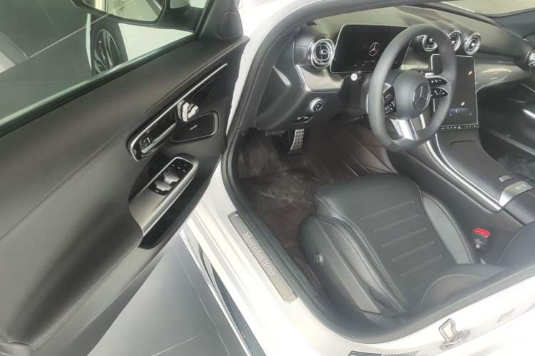 Used Mercedes-Benz C-Class New Energy 2025 C 350 eL Driver Seat