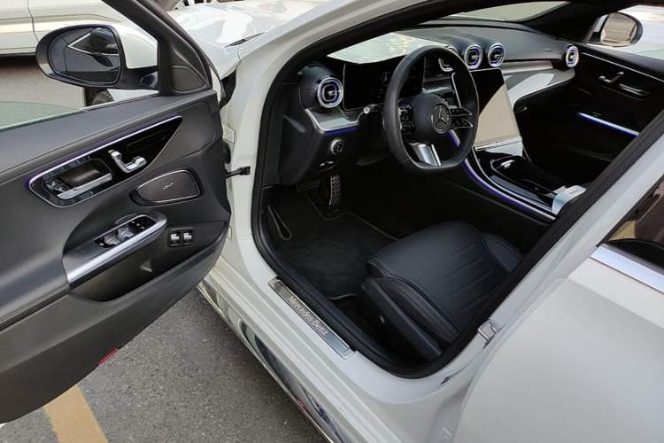 Used Mercedes-Benz C-Class New Energy 2025 C 350 eL Driver Seat