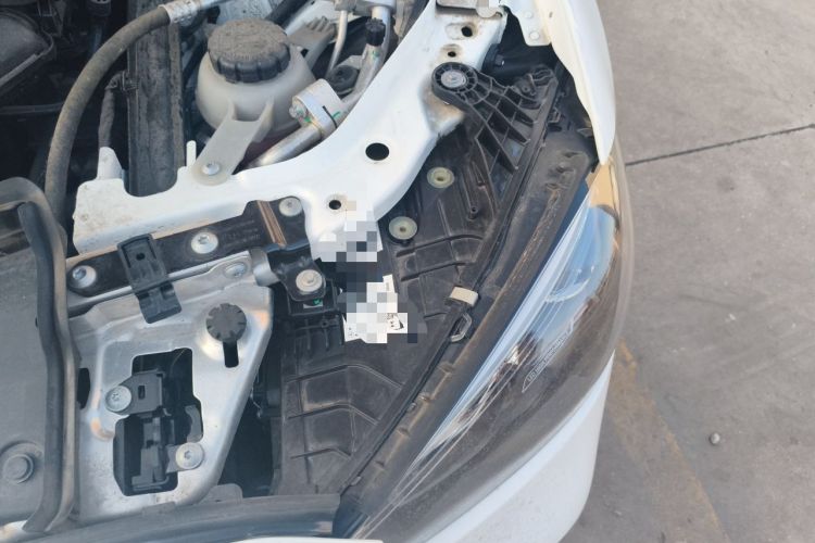 Used Mercedes-Benz C-Class New Energy 2025 C 350 eL Engine Bay Left